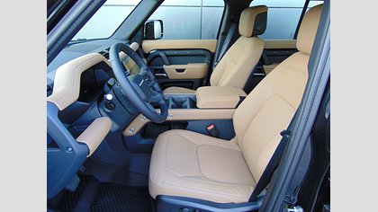 Defender 110 7
