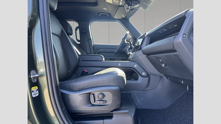 2025 APPROVED Land Rover Defender 110 Woolstone Green D350 Diesel Mild Hybrid X-Dynamic HSE