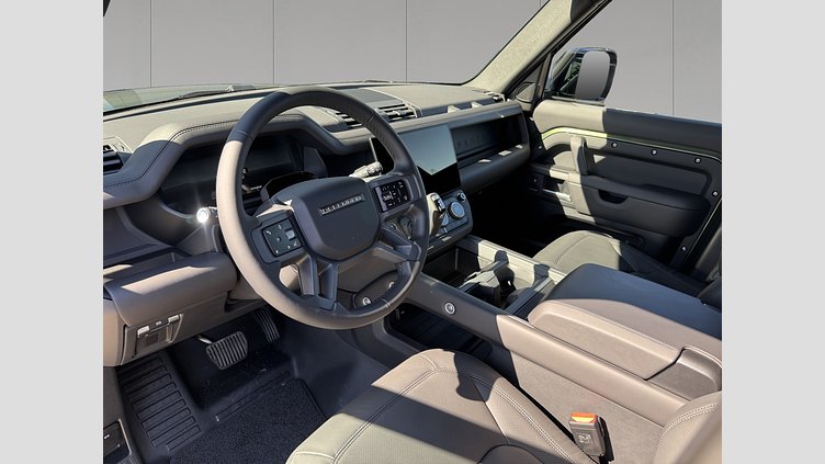2025 APPROVED Land Rover Defender 110 Woolstone Green D350 Diesel Mild Hybrid X-Dynamic HSE
