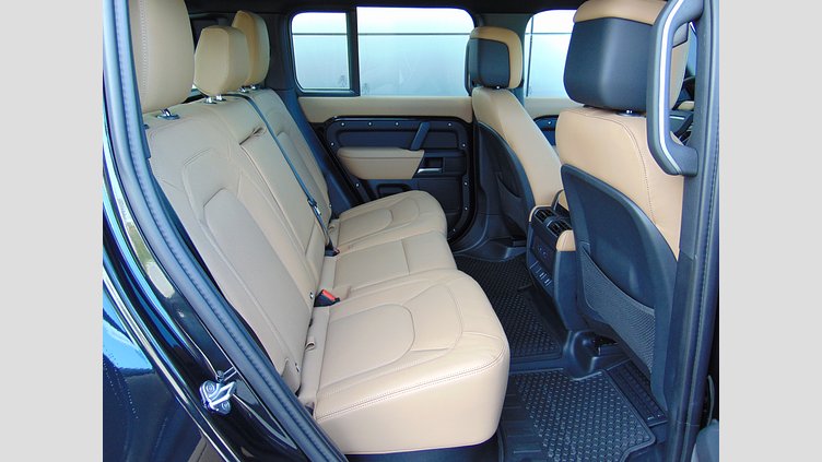 2026 Новий Land Rover Defender 110 Santorini Black 3.0 litre i6D​ X-Dynamic HSE