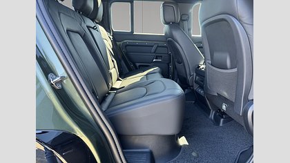 Defender 110 9