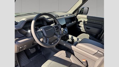Defender 110 5