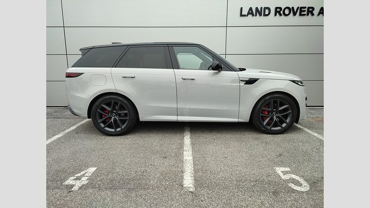2023 Approved/Jazdené Land Rover Range Rover Sport Borasco Grey 4x4 3.0 I6 D300 MHEV Dynamic HSE AWD A/T