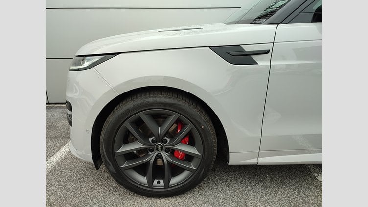 2023 Approved/Jazdené Land Rover Range Rover Sport Borasco Grey 4x4 3.0 I6 D300 MHEV Dynamic HSE AWD A/T