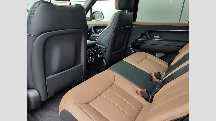 2023 Approved/Jazdené Land Rover Range Rover Sport Borasco Grey 4x4 3.0 I6 D300 MHEV Dynamic HSE AWD A/T