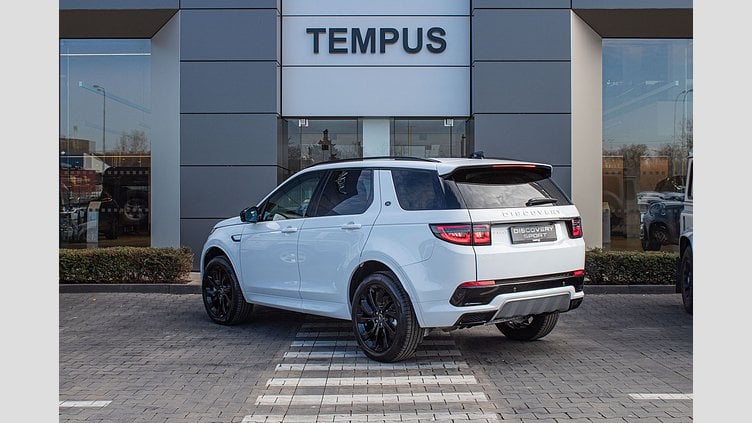 2023 JAZDENÉ VOZIDLÁ Land Rover Discovery Sport Fuji White 2,0-liter, 4-valec, Diesel, 204 PS ,(automat), pohon všetkých kolies , 7-miestne  S