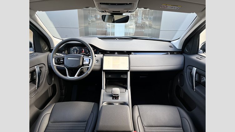 2023 JAZDENÉ VOZIDLÁ Land Rover Discovery Sport Fuji White 2,0-liter, 4-valec, Diesel, 204 PS ,(automat), pohon všetkých kolies , 7-miestne  S