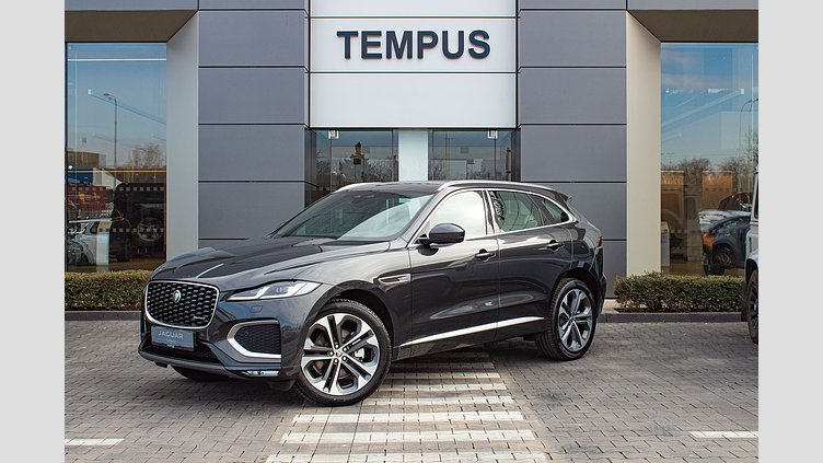 2024 SKLADOVÉ VOZIDLÁ Jaguar F-Pace Sivá Carpathian P250 AWD Ingenium 2,0-liter, 6-valec, 300 k (automat),
pohon všetkých kolies R-DYNAMIC HSE