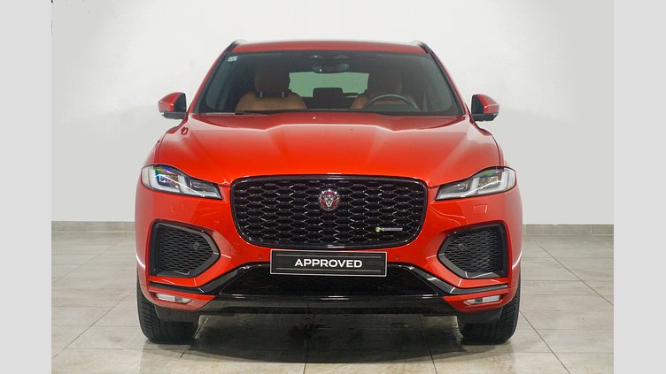 2022 Approved Jaguar F-Pace Firenze Red 2.0 404 PS R-DYNAMIC SE 