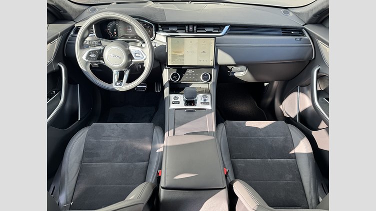 2024 SKLADOVÉ VOZIDLÁ Jaguar F-Pace SVO Premium Palette 5.0 V8 550PS SVR AWD Auto