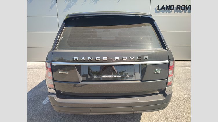 2014 JAZDENÉ VOZIDLÁ Land Rover Range Rover Sivá Charente 4x4 4.4L SDV8 AB