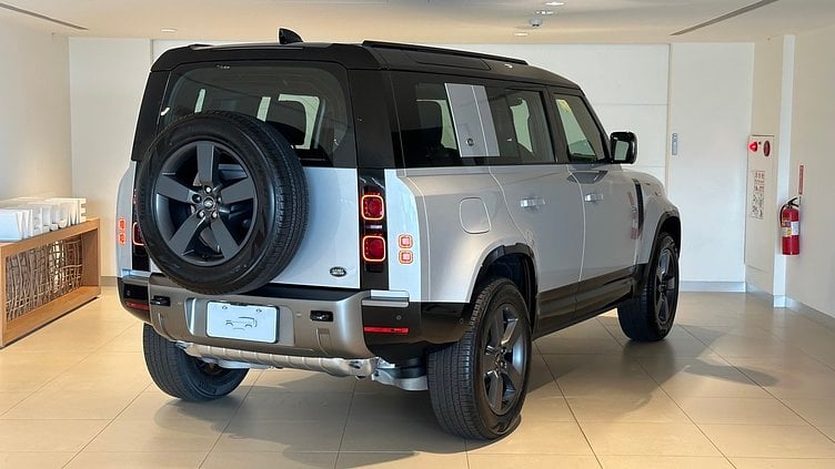 2024 新車 Land Rover Defender 110 (1DU) 雪山銀 Hakuba Silver P300 AWD AUTOMATIC X-DYNAMIC HSE