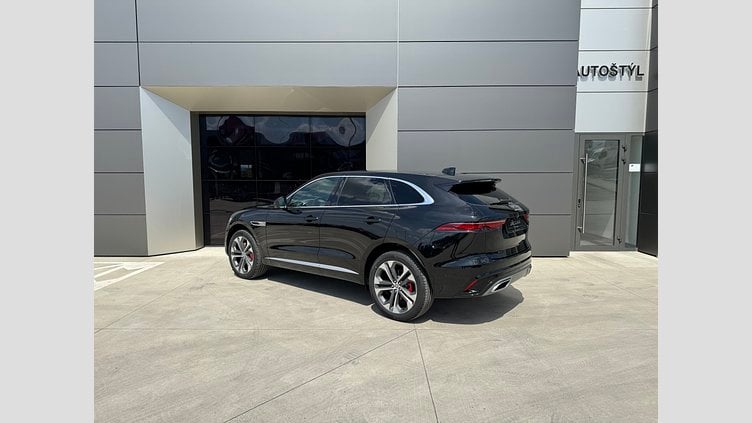 2024 SKLADOVÉ VOZIDLÁ Jaguar F-Pace Santorini Black 3.0D I6 MHEV 300PS R-Dynamic SE AWD Auto