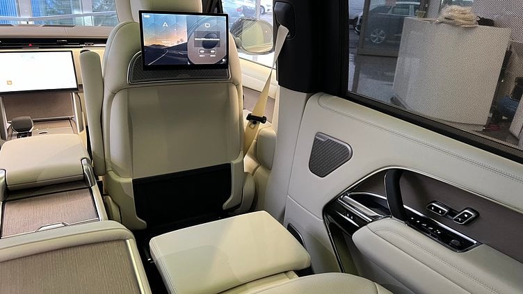 2023 Używany Land Rover Range Rover Sunset Gold in Gloss finish AWD Range Rover MY24 3.0D 350 KM AWD Auto Autobiography LWB