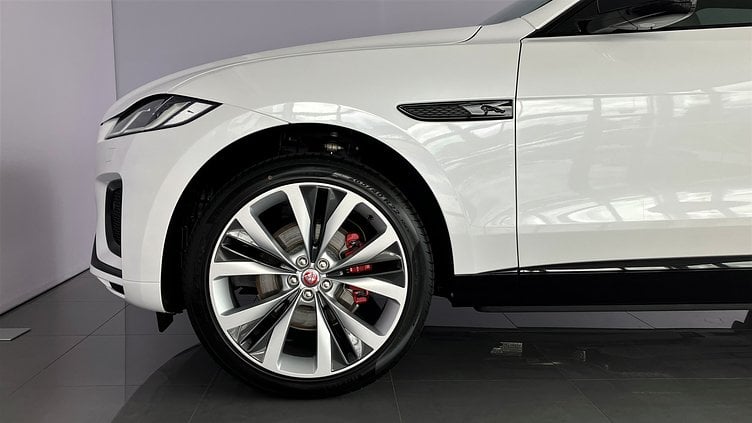 2023 Używany Jaguar F-Pace Otsuni Pearl White (potwierdź dostępnosć) D200 AWD AUTO MHEV R-DYNAMIC BLACK