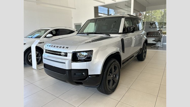2024 Approved Land Rover Defender 110 Hakuba Silver P400e AWD X-DYNAMIC HSE