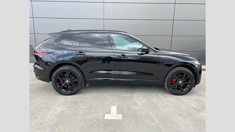 2023 Używany Jaguar F-Pace Santorini Black D200 AWD AUTO MHEV R-DYNAMIC BLACK