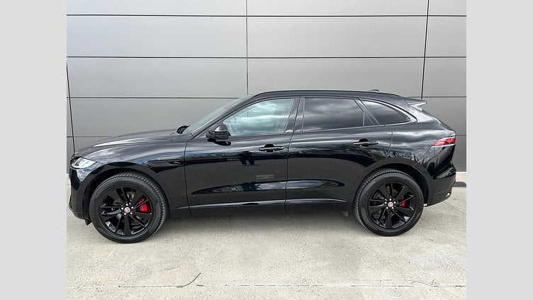 2023 Używany Jaguar F-Pace Santorini Black D200 AWD AUTO MHEV R-DYNAMIC BLACK