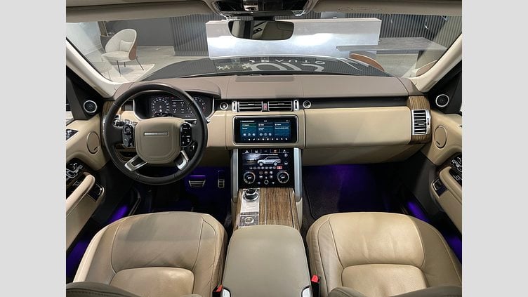 2020 JAZDENÉ VOZIDLÁ Land Rover Range Rover Carpathian Grey 3.0L I6 MHEV 400k Vogue 
