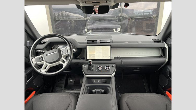 2021 JAZDENÉ VOZIDLÁ Land Rover Defender 110 Eiger Grey 3.0D I6 D200 MHEV Standard