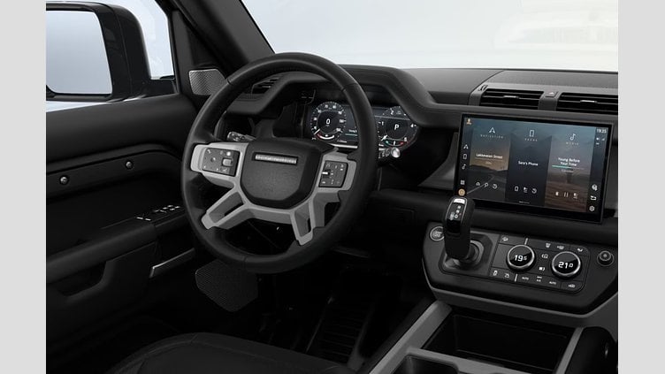 2024 SKLADOVÉ VOZIDLÁ Land Rover Defender 110 Santorini Black D 200 AWD AUTOMAT MHEV S 