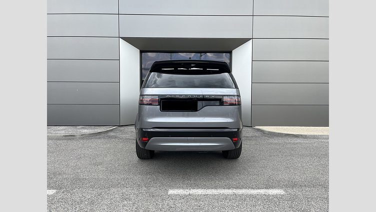 2023 JAZDENÉ VOZIDLÁ Land Rover Discovery Eiger Grey 3.0 I6 D300 MHEV DYNAMIC HSE AWD A/T 5+2