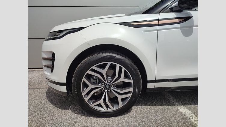 2022 JAZDENÉ VOZIDLÁ Land Rover Range Rover Evoque Fuji White AWD PHEV R-Dynamic SE AWD A/T