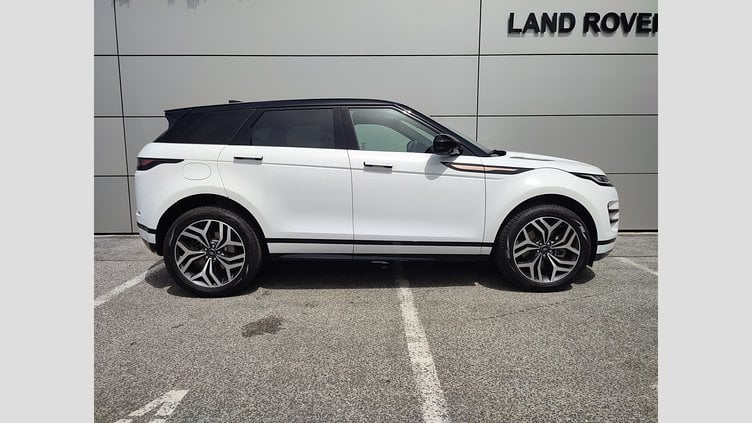 2022 JAZDENÉ VOZIDLÁ Land Rover Range Rover Evoque Fuji White AWD PHEV R-Dynamic SE AWD A/T