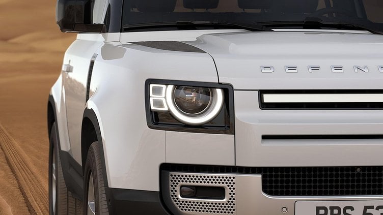 2024 ใหม่ Land Rover Defender 90 Fuji White 3.0L Diesel MHEV 250PS SE