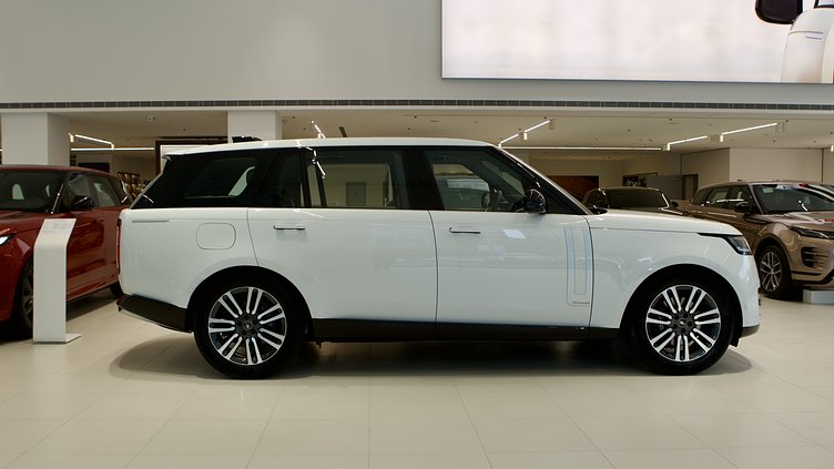 2024 新車 Land Rover Range Rover (1EJ) Ostuni Pearl White 珍珠白 P400 汽油 (輕油電混合) 長軸距 HSE