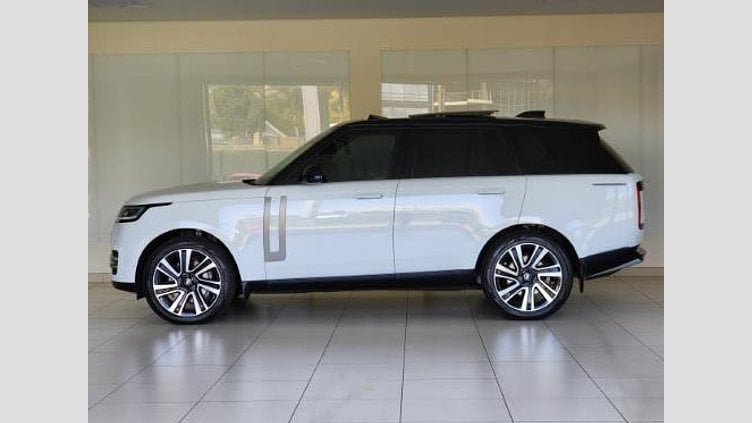 2022 Approved Land Rover Range Rover Fuji White AWD D350 HSE