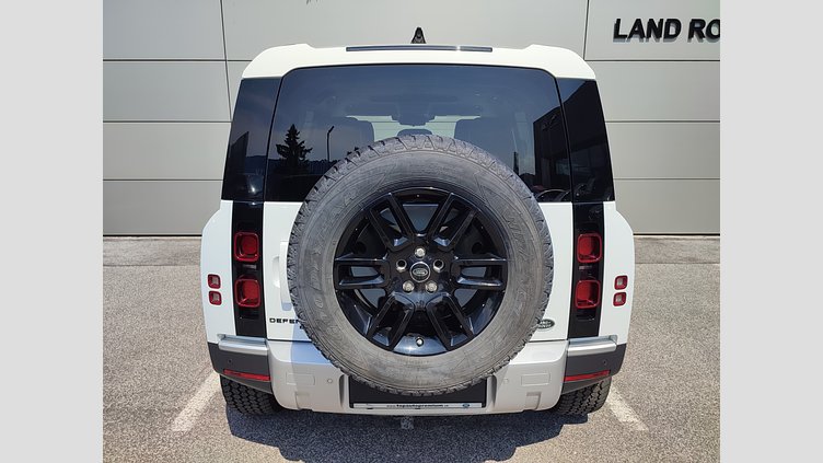 2020 JAZDENÉ VOZIDLÁ Land Rover Defender 110 Fuji White 4x4 3.0 I6 P400 MHEV SE A/T AWD