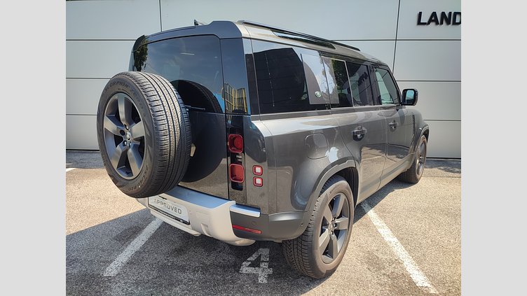 2023 Approved/Jazdené Land Rover Defender 110 Carpathian Grey 4x4 110 3.0D I6 D300 MHEV SE A/T AWD