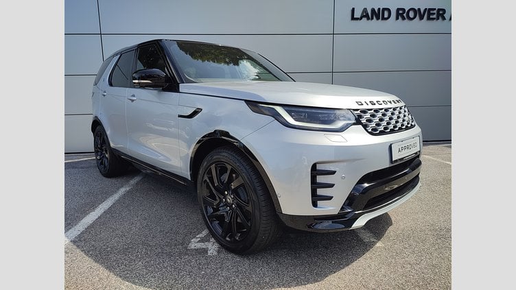 2024 Approved/Jazdené Land Rover Discovery Hakuba Silver 4x4 3.0 I6 D250 MHEV Dynamic SE AWD A/T