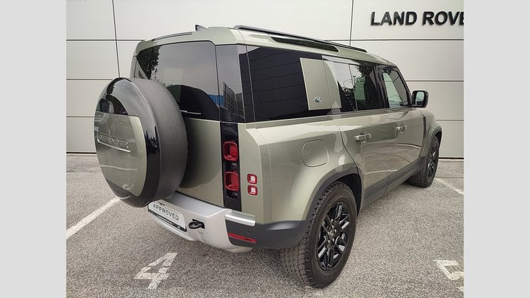 2024 Approved/Jazdené Land Rover Defender 110 Pangea Green 4x4 3.0D I6 D200 MHEV S A/T AWD