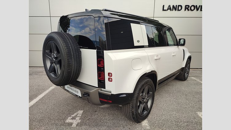 2024 Approved/Jazdené Land Rover Defender 110 Fuji White 4x4 3.0D I6 D250 MHEV X-Dynamic SE A/T AWD