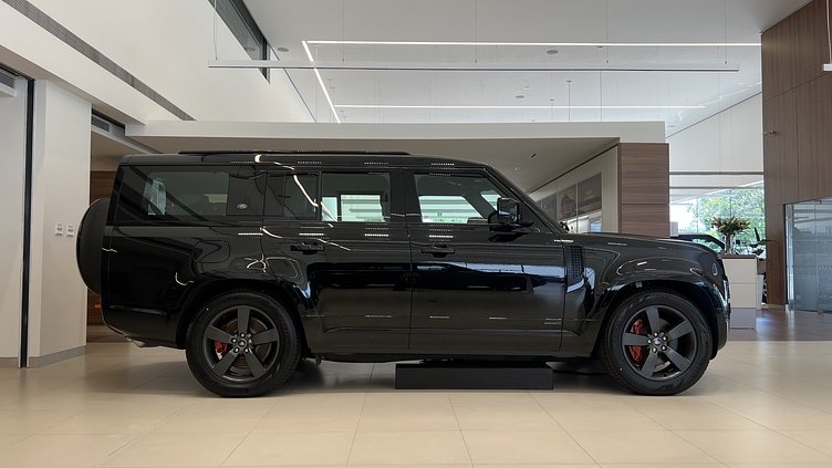 2023 新車 Land Rover Defender 130 (1AG) 聖托里尼黑 Santorini Black P400 AWD AUTOMATIC MHEV X