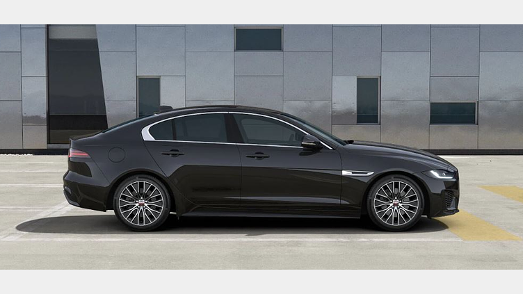 2023 Novo vozilo Jaguar XE Santorini Black 2.0 AJ21 D4M R-DYNAMIC S 2.0 204 RWD A8 MHEV