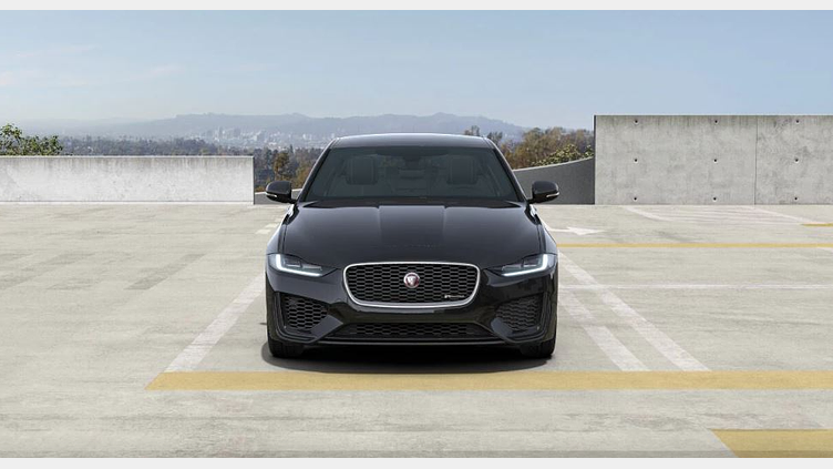 2023 Novo vozilo Jaguar XE Santorini Black 2.0 AJ21 D4M R-DYNAMIC S 2.0 204 RWD A8 MHEV