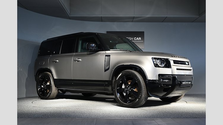 2024 Begagnad Land Rover Defender 110 Silicon Silver AWD X-Dynamic SE D300