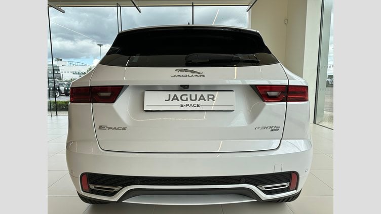 2023 Begagnad Jaguar E-Pace Fuji White AWD P300e R-Dynamic SE