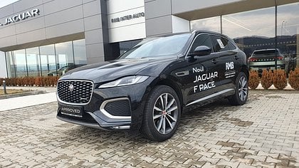 F-Pace 0