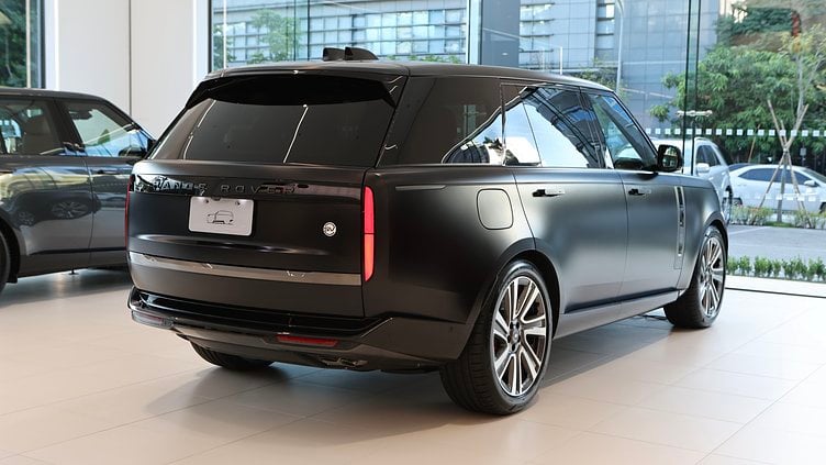 2024 新車 Land Rover Range Rover (1EU)Ligurian Black 利古里亞黑-緞光面 P615 汽油 (輕油電混合) 長軸距 SV