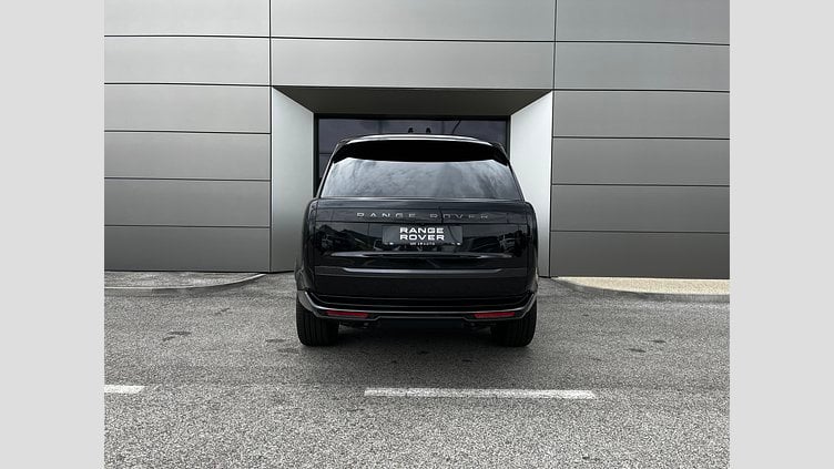 2024 SKLADOVÉ VOZIDLÁ Land Rover Range Rover Santorini Black P530 Autobiography 