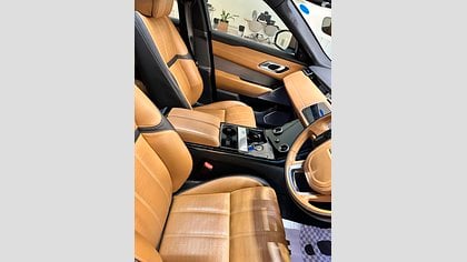 Range Rover Velar 3