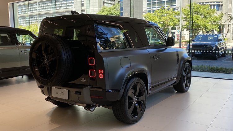 2023 新車 Land Rover Defender 90 (1AU) 喀爾巴阡灰 Carpathian Grey 525 PS Carpathian Edition V8