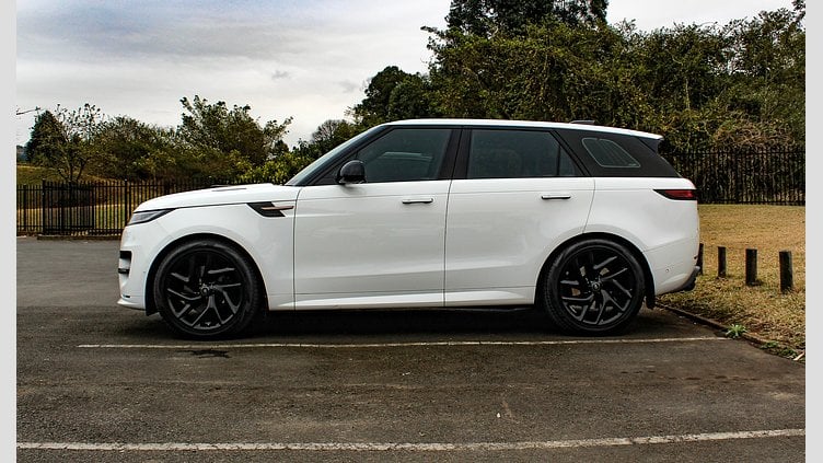 2024 Approved Land Rover Range Rover Sport Fuji White AWD 3.0 D 258kW D350 Dynamic SE