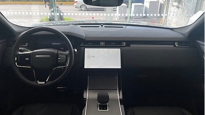 Range Rover Velar 4