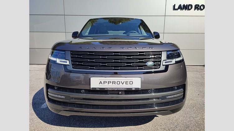 2023 Approved/Jazdené Land Rover Range Rover Charente Grey 4x4 4.4i V8 P530 SE AWD A/T, 390kW, A8, 5d.