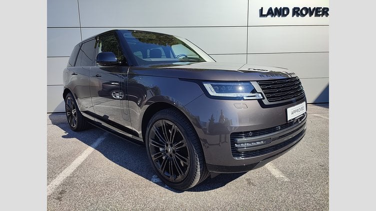 2023 Approved/Jazdené Land Rover Range Rover Charente Grey 4x4 4.4i V8 P530 SE AWD A/T, 390kW, A8, 5d.